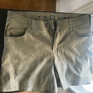 Green camo Prana Halle 5inch inseam shorts